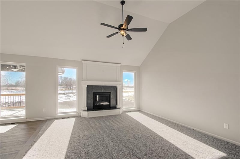 1206 Noah Ln, Kearney, MO 64060