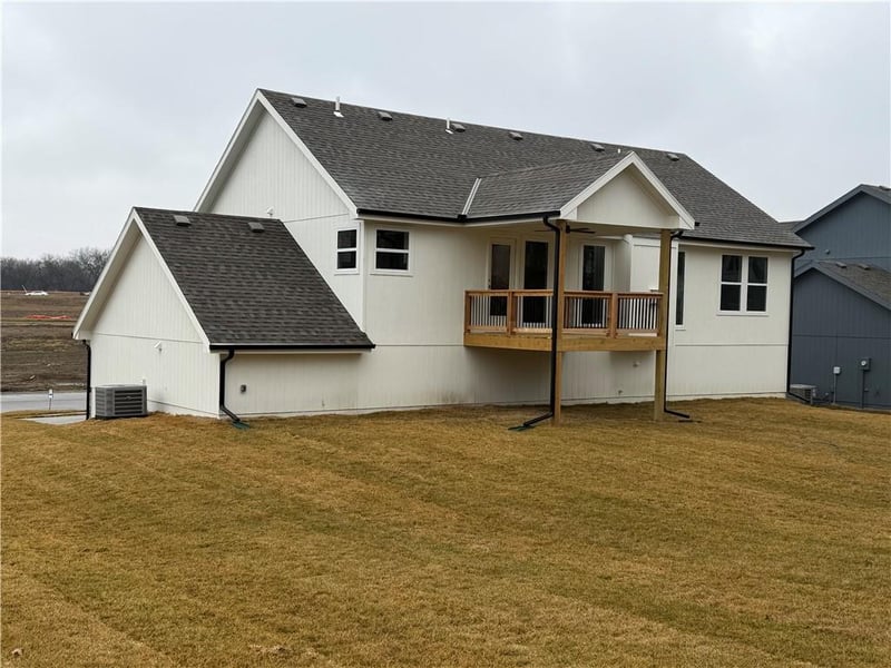 1206 Noah Ln, Kearney, MO 64060