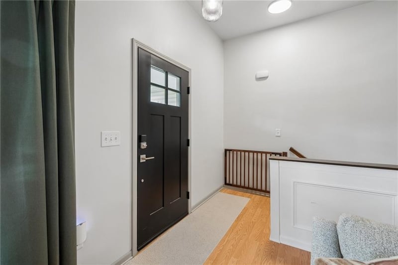 8126 77th Ct, Kansas City, MO 64152