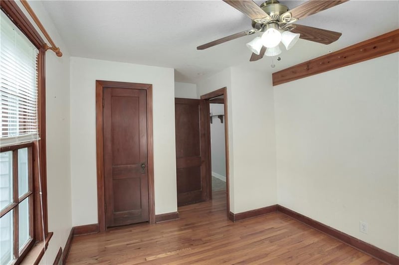 1123 Liberty St, Independence, MO 64050