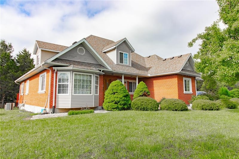 972 Red Fox Rd, Otterville, MO 65348