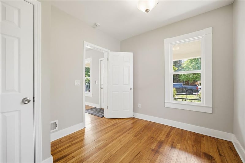 426 Ann Ave, Kansas City, KS 66101