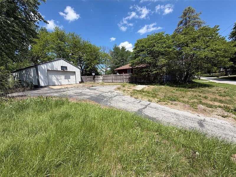 232 County Line Rd, Windsor, MO 65360