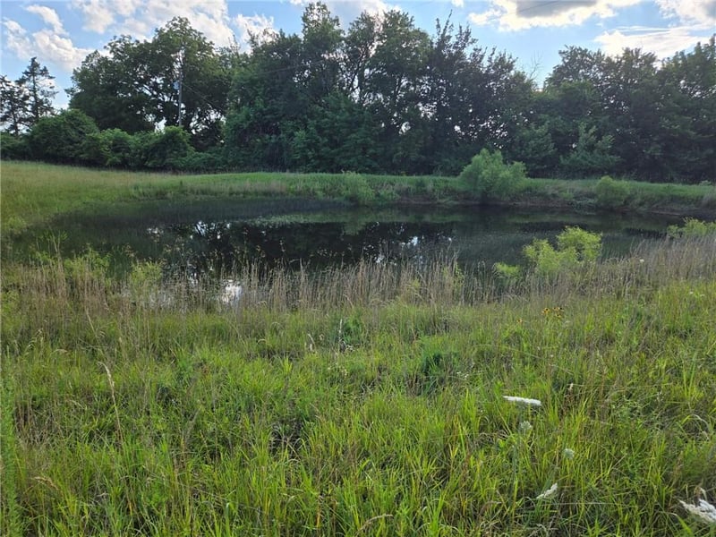 2635 Georgia Rd, Ottawa, KS 66067