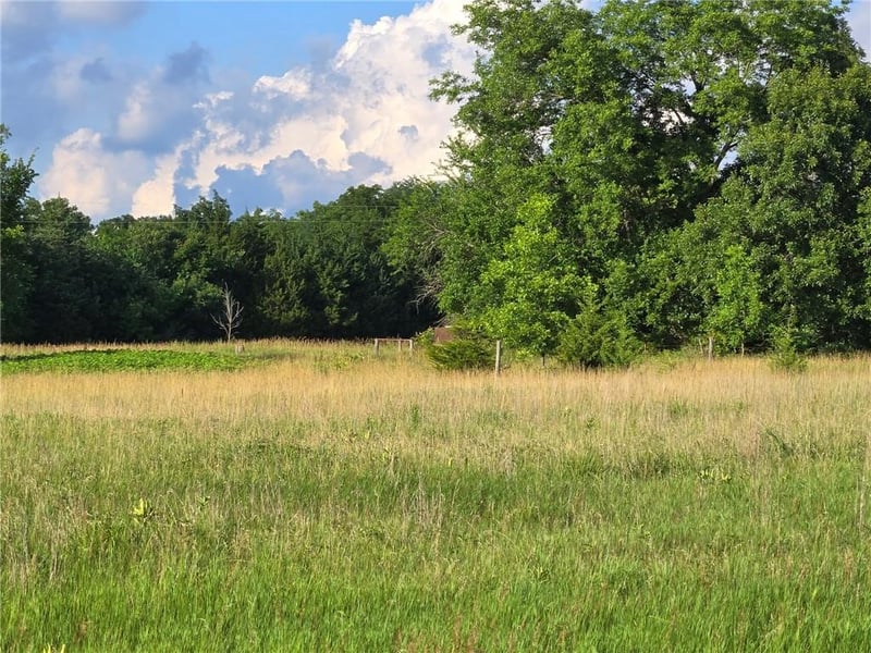 2635 Georgia Rd, Ottawa, KS 66067