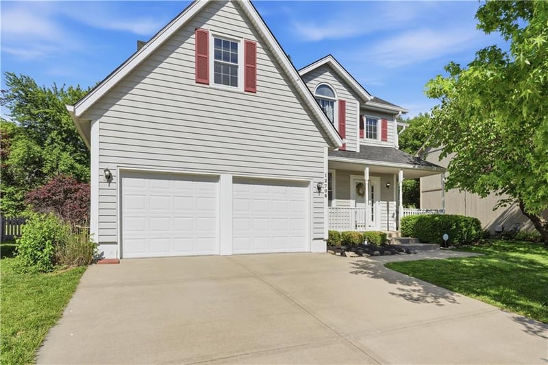 12706 Benson St, Overland Park, KS 66213