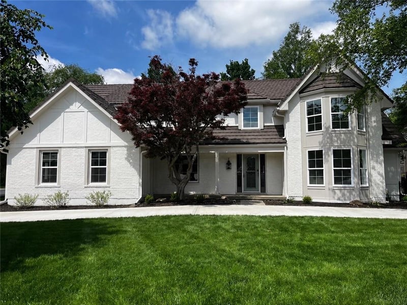 10426 Alhambra St, Overland Park, KS 66207