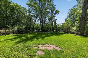 7103 E 112th St, Kansas City, MO 64134