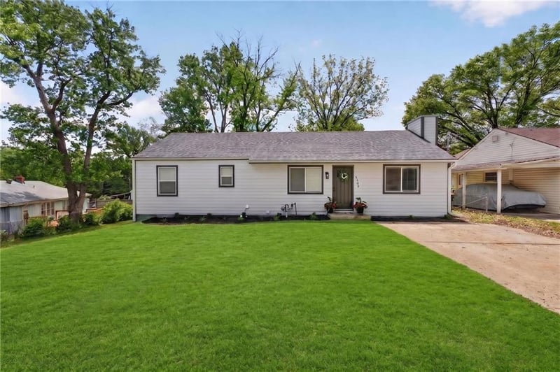 3409 56th St, Kansas City, MO 64151