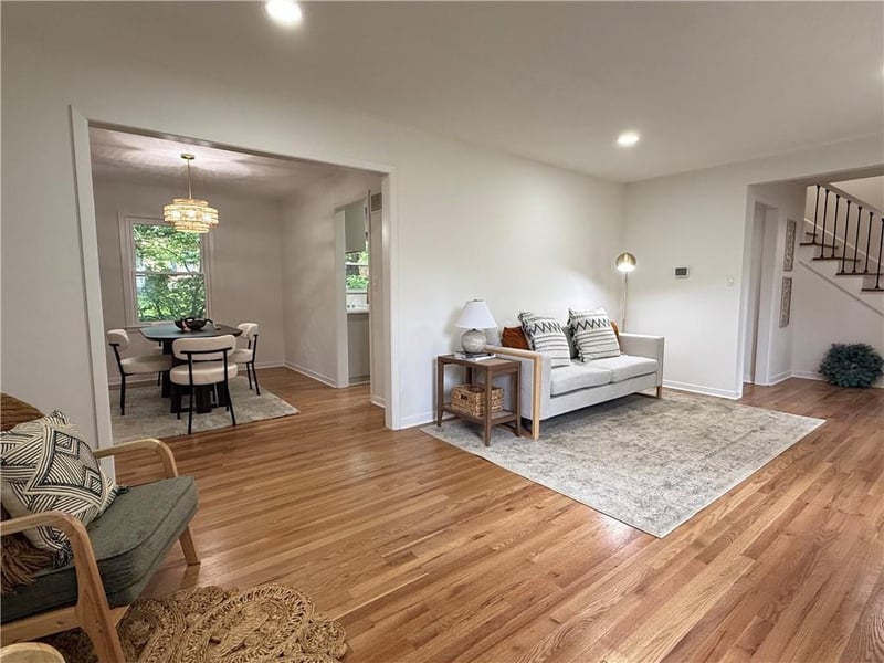 8906 Grant St, Overland Park, KS 66212