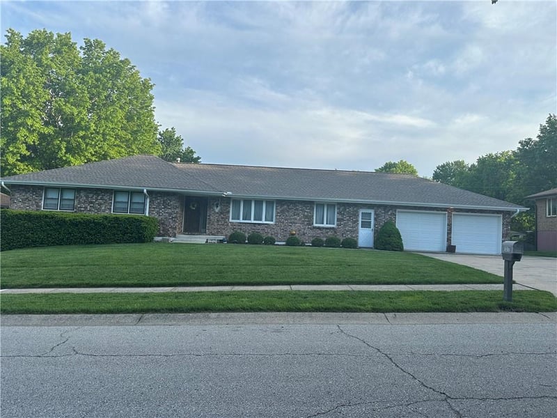 1317 78th St, Kansas City, MO 64118