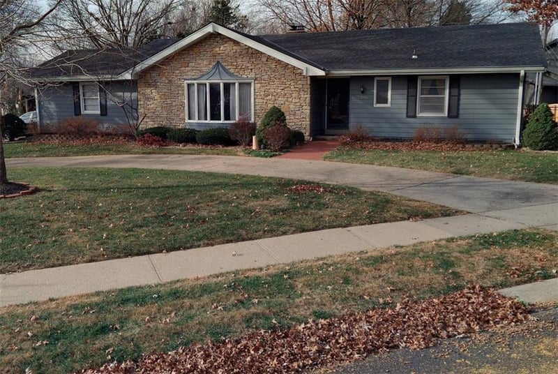7206 101st Ter, Overland Park, KS 66212