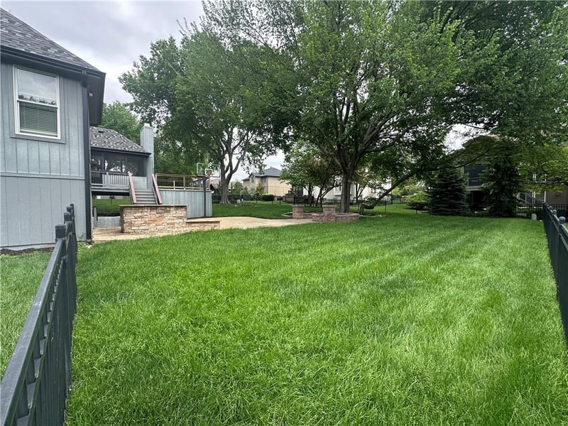 14713 Connell St, Overland Park, KS 66221