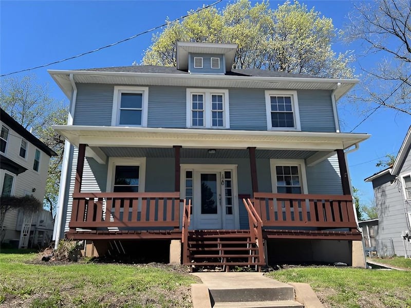 120 17th St, Lexington, MO 64067