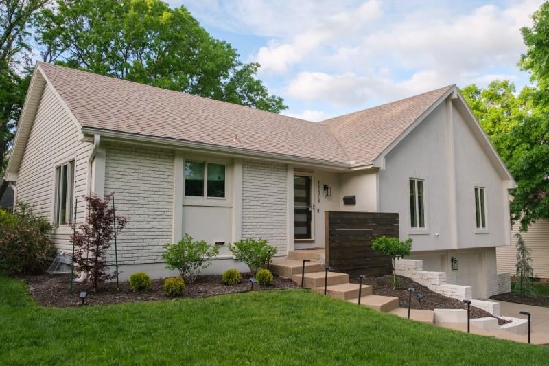 11108 W 99th Ter, Overland Park, KS 66214