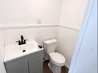 417 Jackson St, Warrensburg, MO 64093