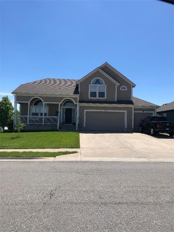 1501 1501 Johnston Dr, Raymore, MO 64083