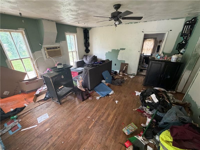 411 Adams St, Butler, MO 64730