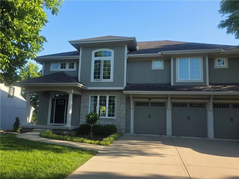 4910 155th Ter, Overland Park, KS 66224
