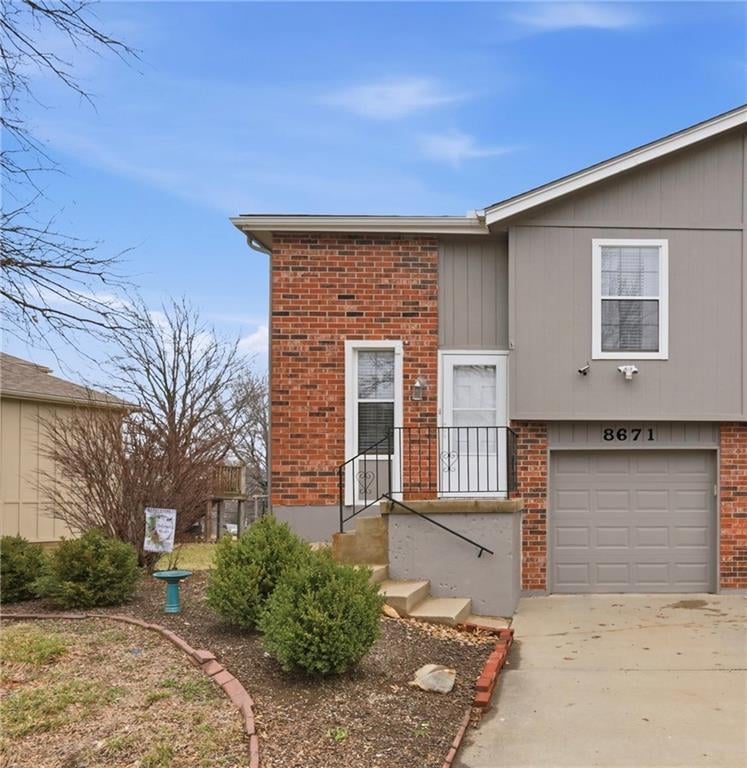 8671 N Hull Ave, Kansas City, MO 64154