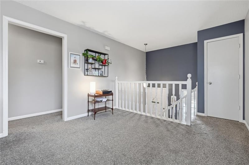 8671 N Hull Ave, Kansas City, MO 64154