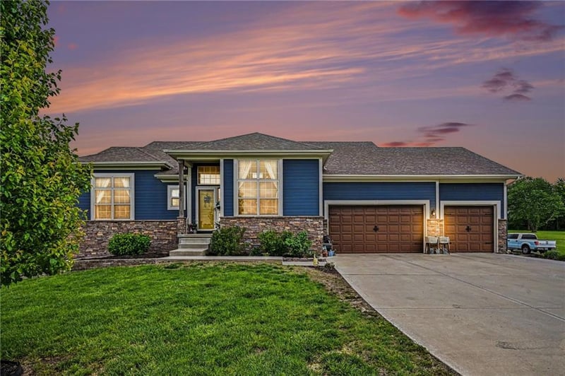 14975 Interurban Rd, Platte City, MO 64079
