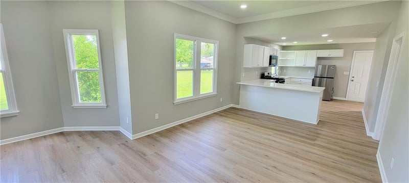 619 Cottonwood St, Iola, KS 66749
