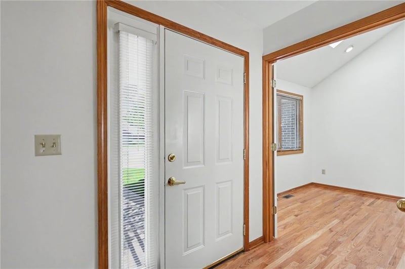 4723 Balmoral Dr, Lawrence, KS 66047
