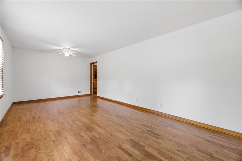 8901 Craig Dr, Overland Park, KS 66212