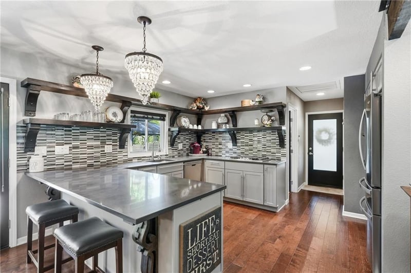 14408 Berkshire Dr, Independence, MO 64055