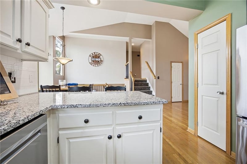 1039 Logan St, Olathe, KS 66061