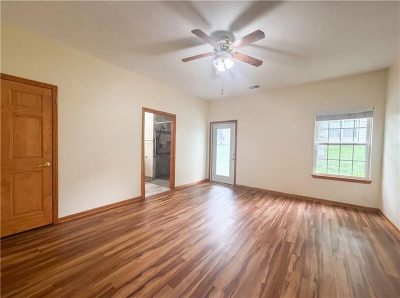 8331 Greeley Ave, Kansas City, KS 66109
