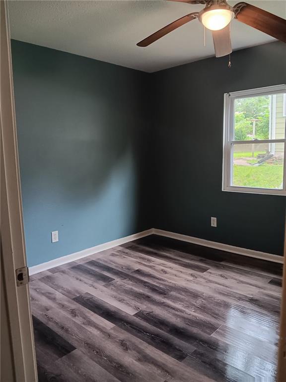 2318 Sylvanie St, St Joseph, MO 64501