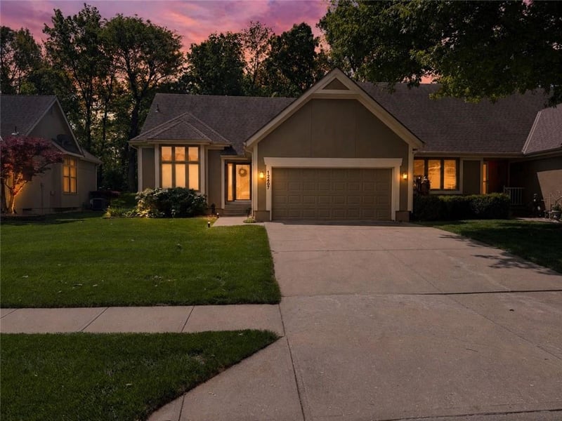 12407 86th Ter, Kansas City, MO 64138