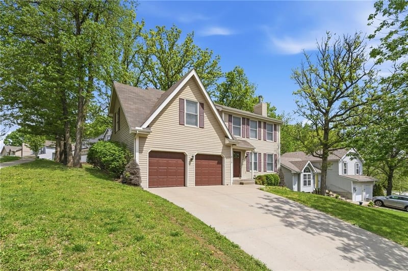 9338 86th Ter, Kansas City, MO 64153