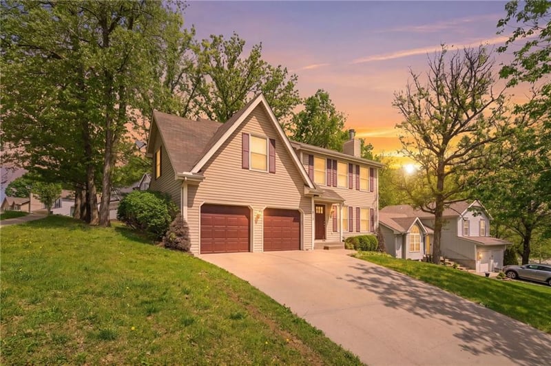 9338 86th Ter, Kansas City, MO 64153