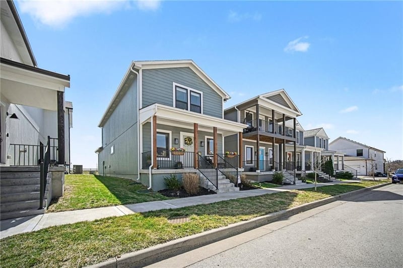 23507 E 11th Ter S, Independence, MO 64056