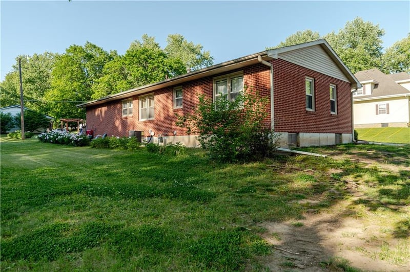 1001 Maple St, Atchison, KS 66002