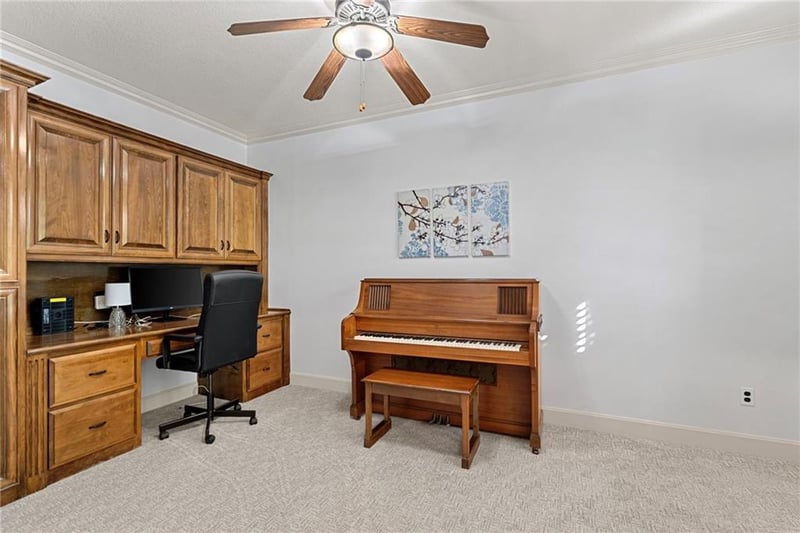 5314 W 164th Pl, Overland Park, KS 66085