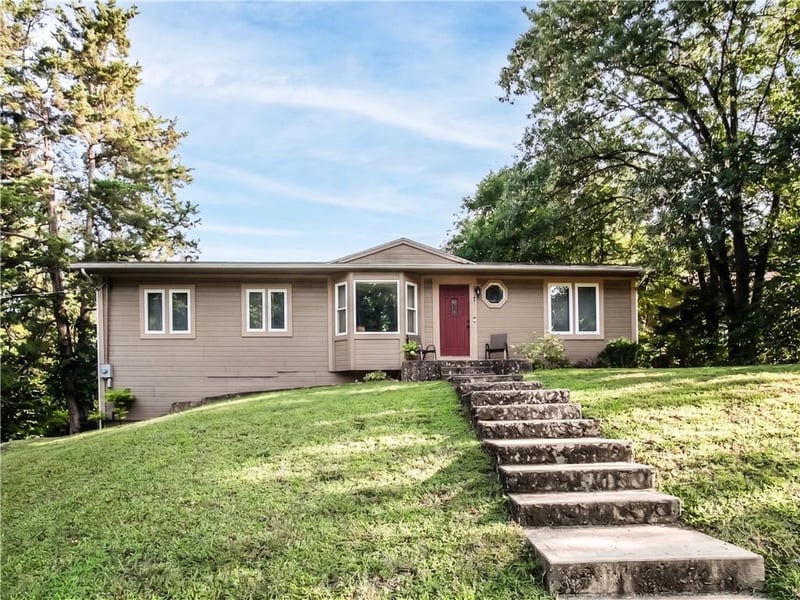 10124 92nd Ter, Kansas City, MO 64153