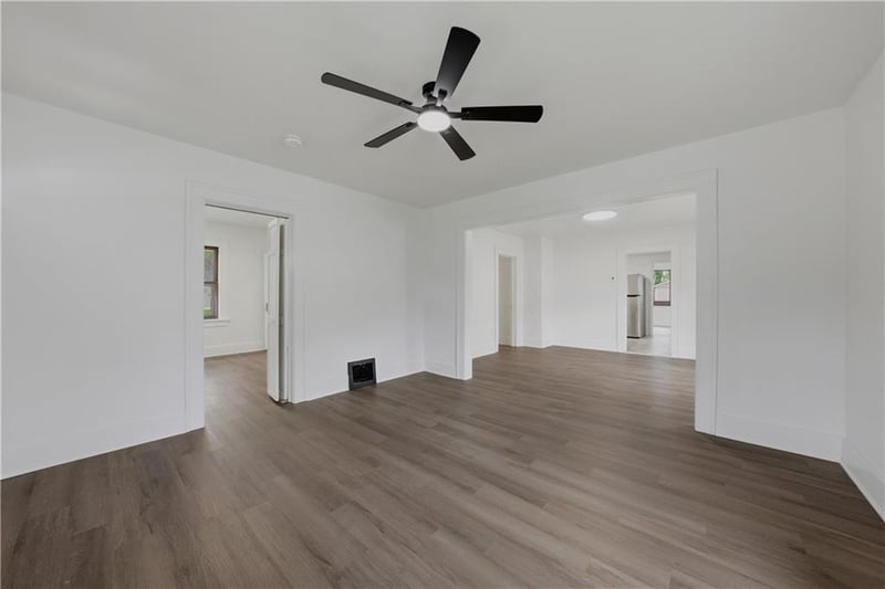 2407 Seneca St, St Joseph, MO 64507