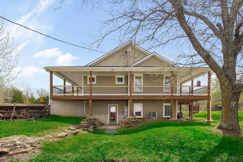 28655 W 223rd St, Spring Hill, KS 66083