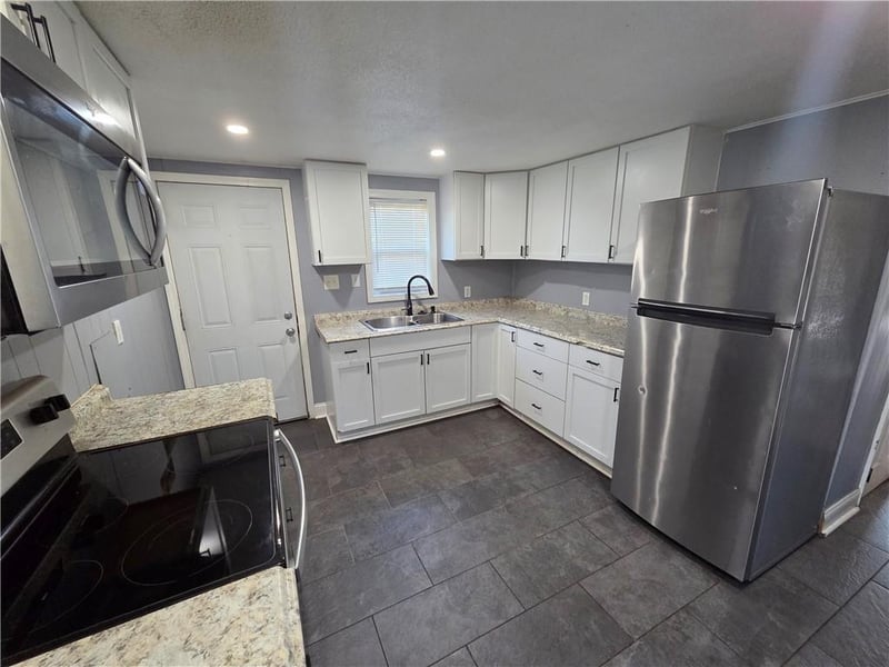 1803 Saint Joseph Ave, St Joseph, MO 64505