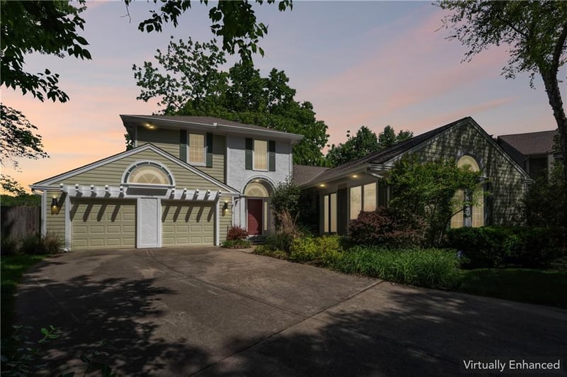 14936 Rhodes Cir, Lenexa, KS 66215