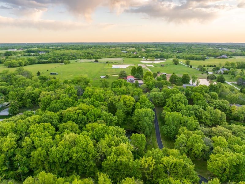 32506 Hammond Rd, Grain Valley, MO 64029