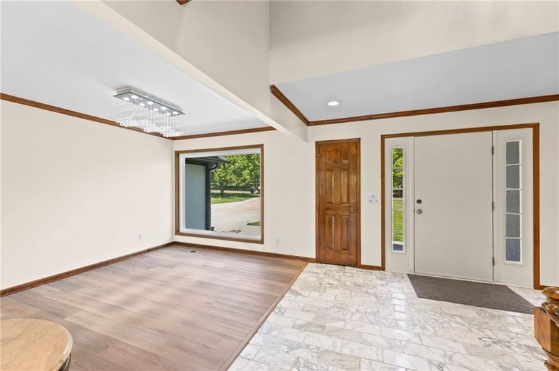 25103 Haines Rd, Greenwood, MO 64034