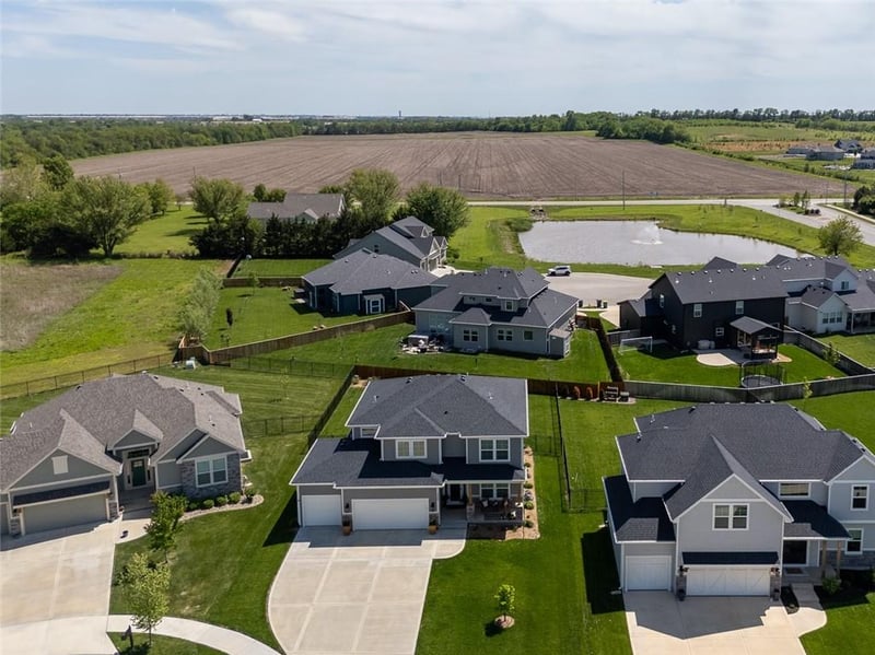 32265 W 165th Ter, Gardner, KS 66030