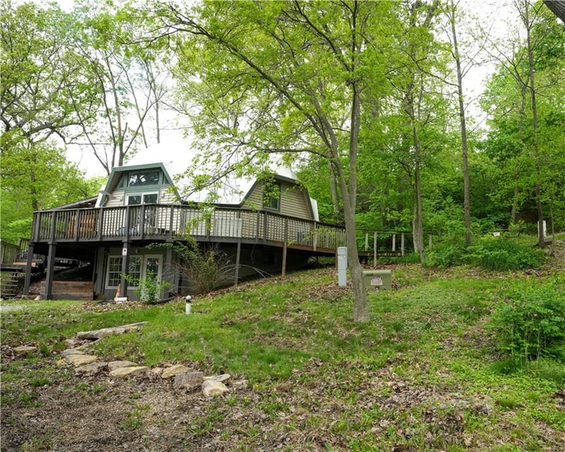 5538 Lakeview Dr, Lathrop, MO 64465