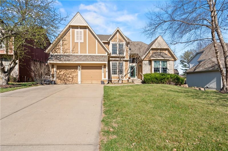 13029 Bond St, Overland Park, KS 66213
