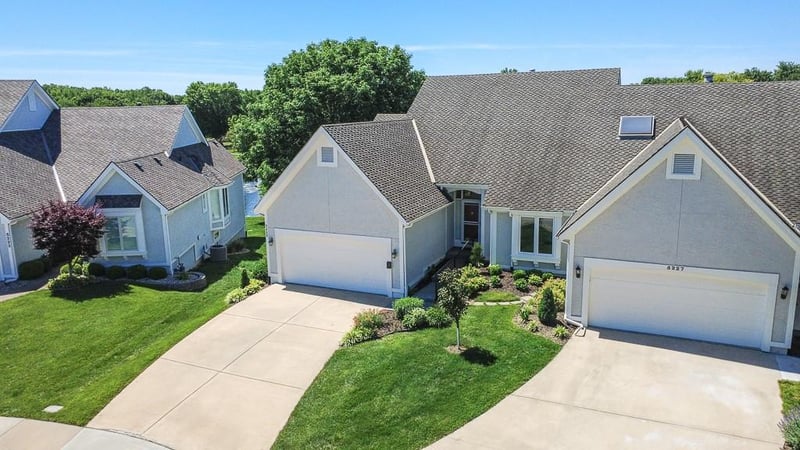 5225 W 122nd St, Overland Park, KS 66209
